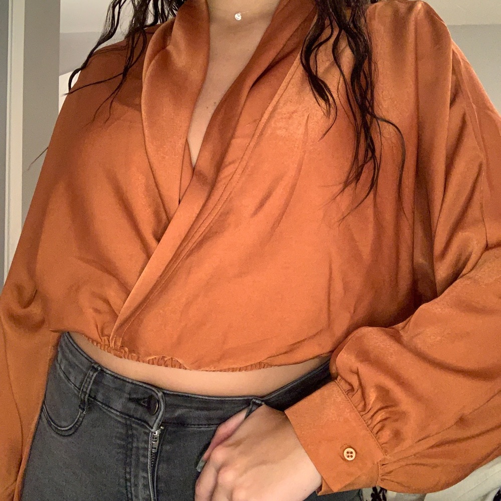Forever 21 Cropped Blouse